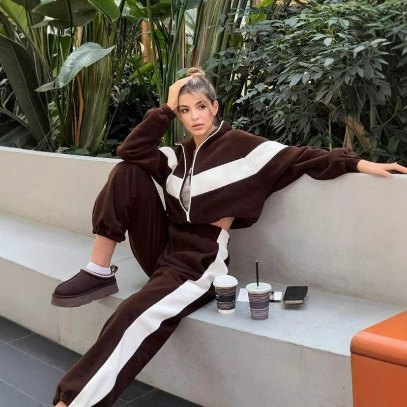 2026 Autumn New Casual Sporty Style Zipper Cardigan Long Pants Two-piece Set Fashion Color-blocking Loose Casual Suit for Women