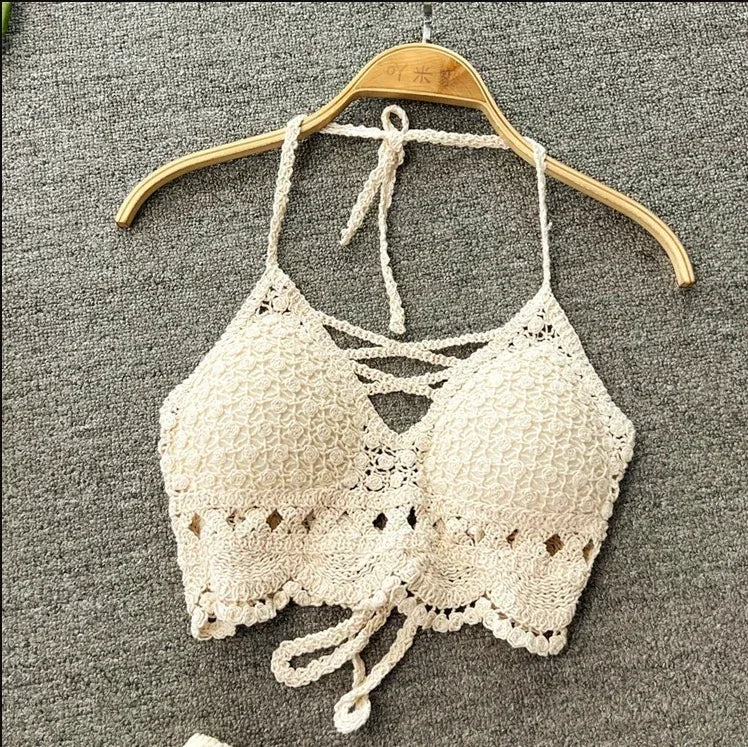 2025 Crop Tops Retro Wild Hollow Perspective Tassel Sexy Spaghetti Strap Tanke Top Women Built In Bra New Back Lace Halter Neck